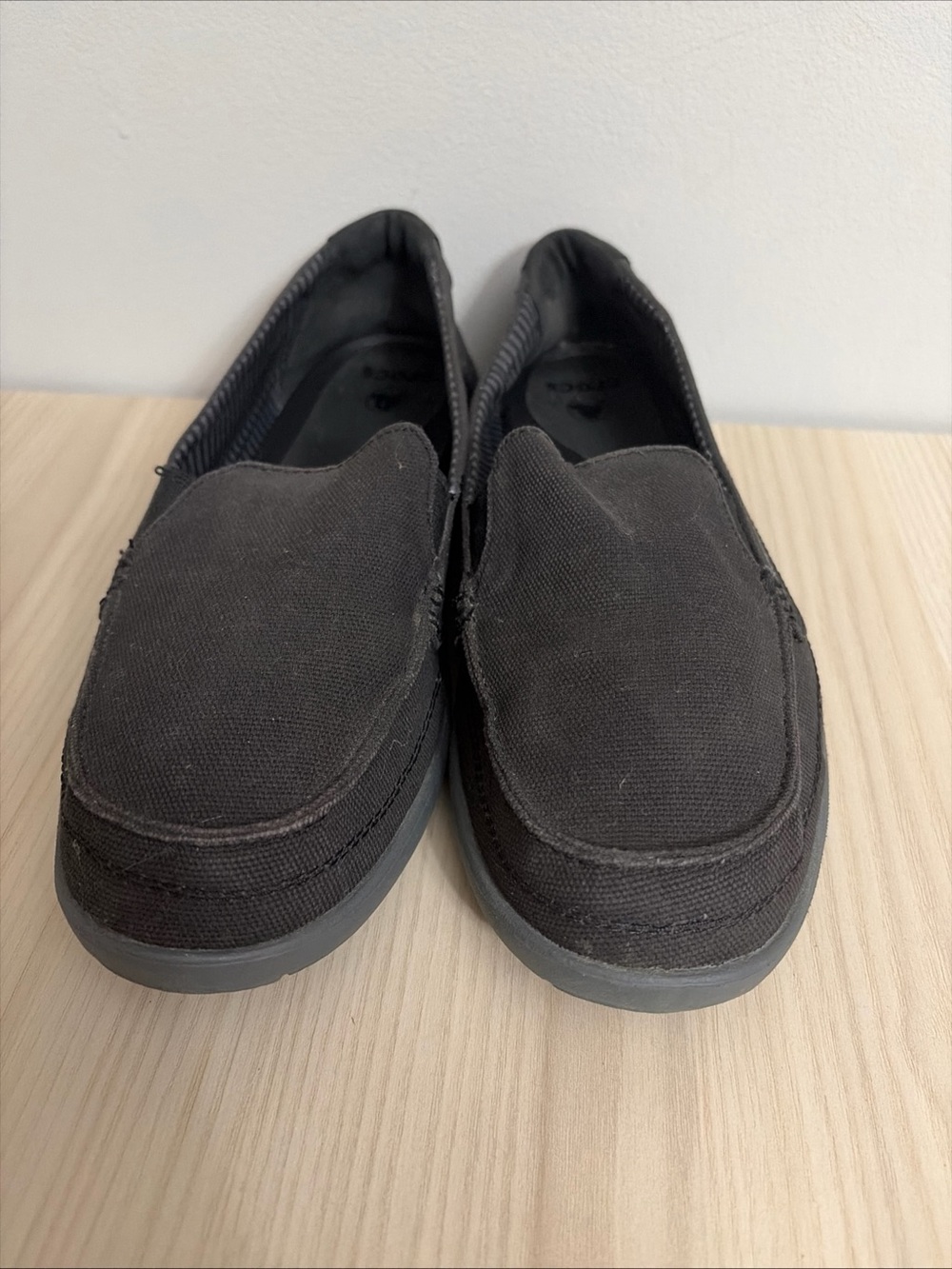 CROCS Women’s Black Canvas Slip-On Loafers size 11 - Picture 4 of 8